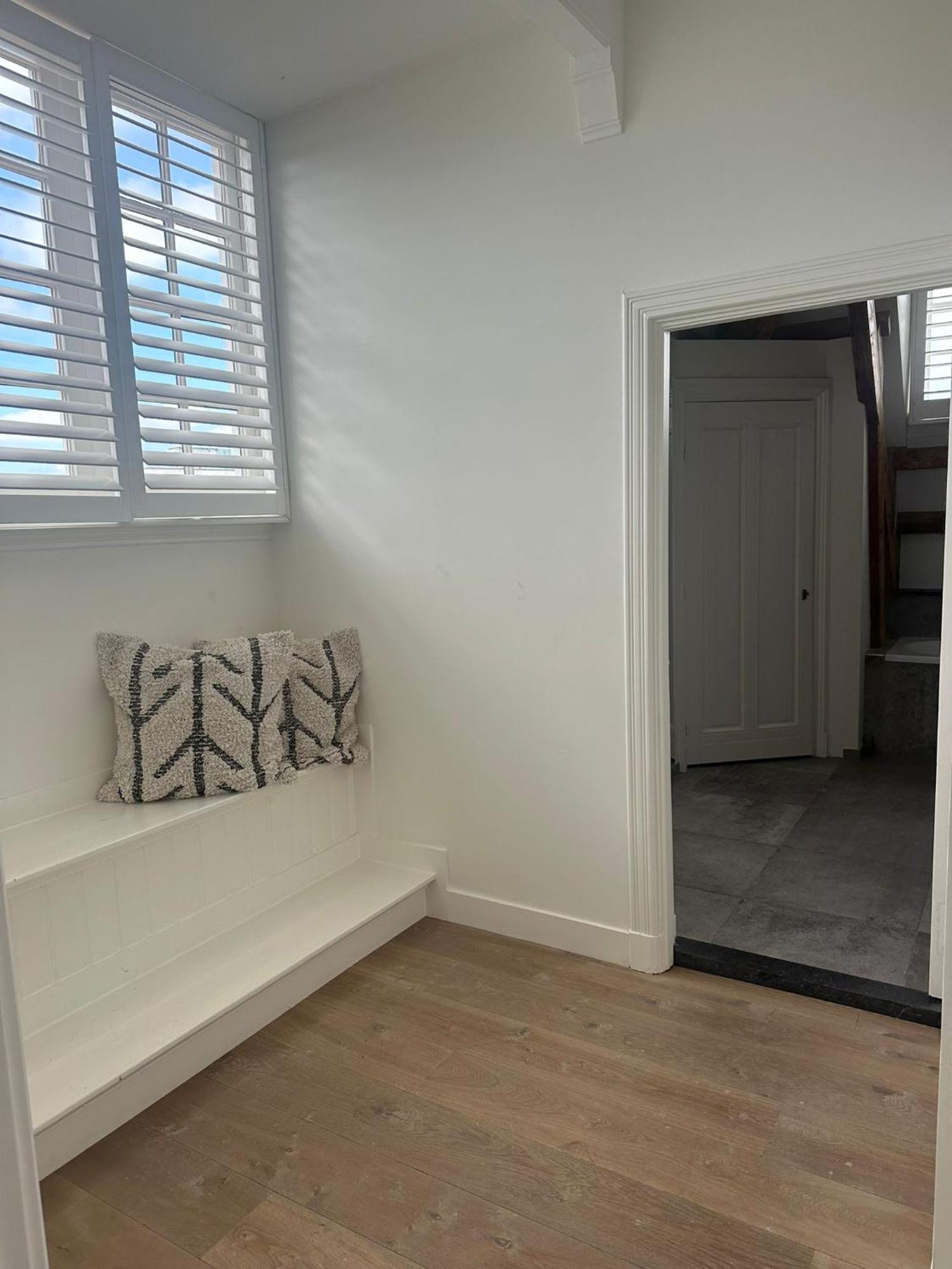 Cosy Close To The And Centre 3*